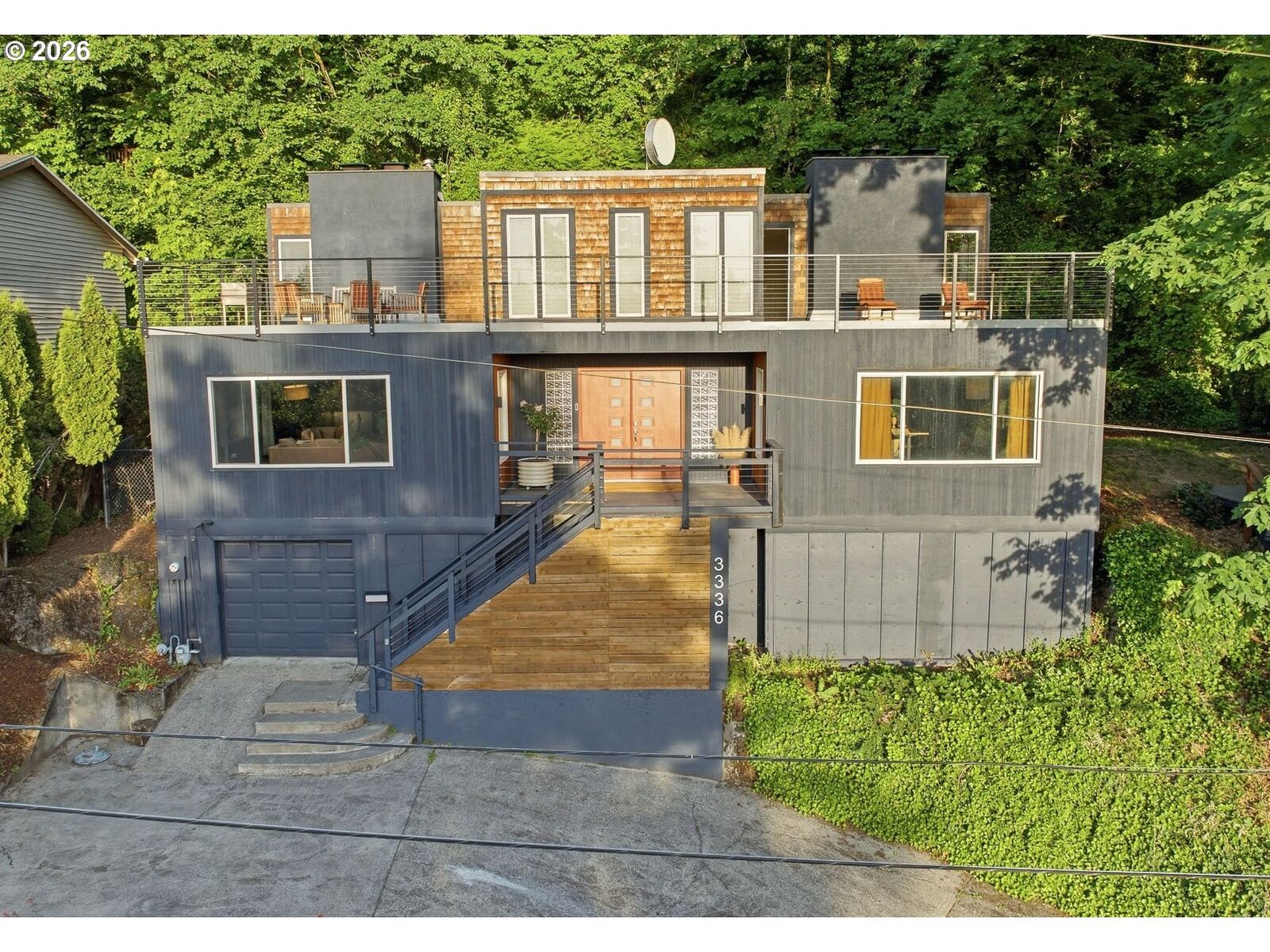 Property Photo:  3336 NE Cadet Ave  OR 97220 