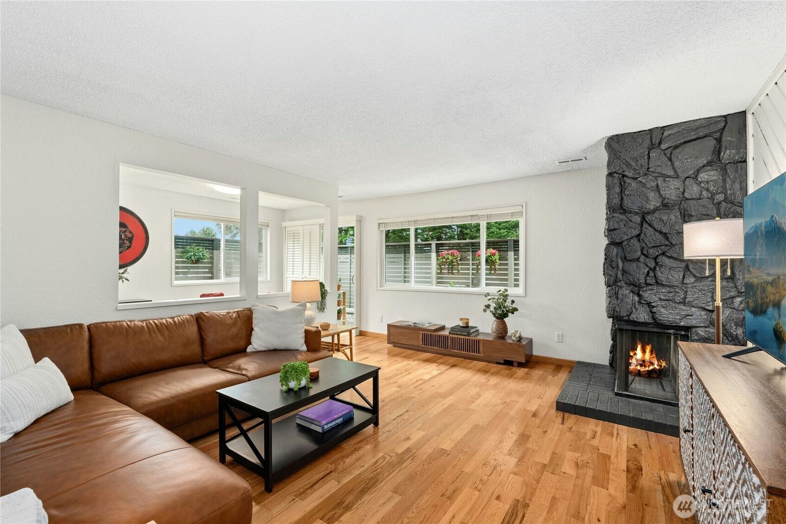 Property Photo: 9523 NE 180th Street A102 WA 98011