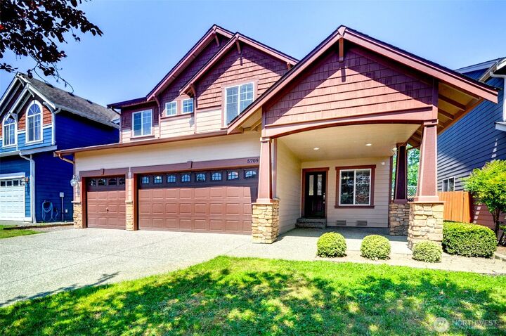 Property Photo:  5709  119th Place NE  WA 98271 