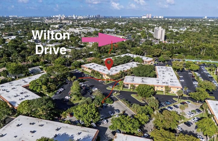 Property Photo: 1940 NE 2nd Avenue 101J FL 33305