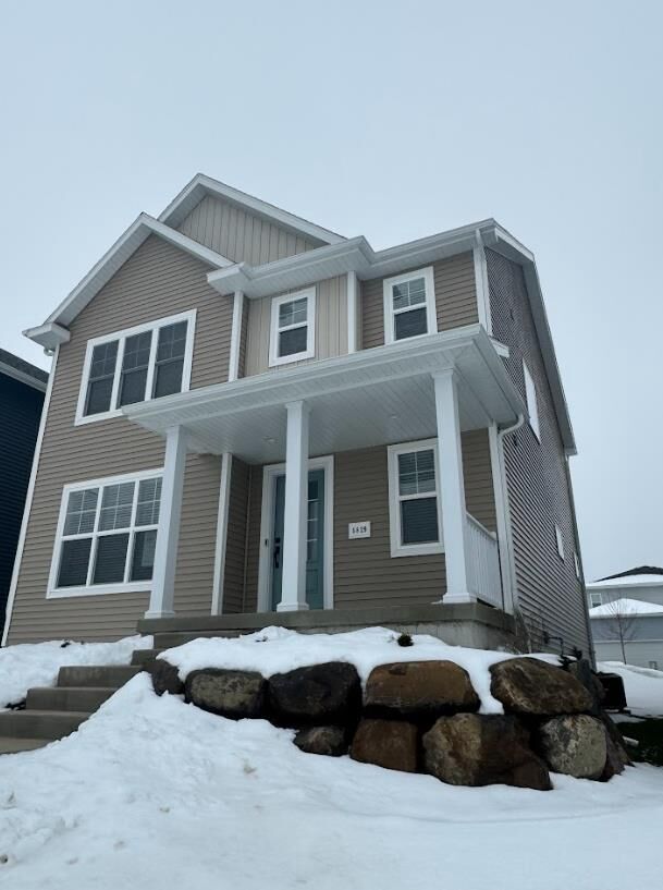 Property Photo:  528 Redan Drive  WI 53593 