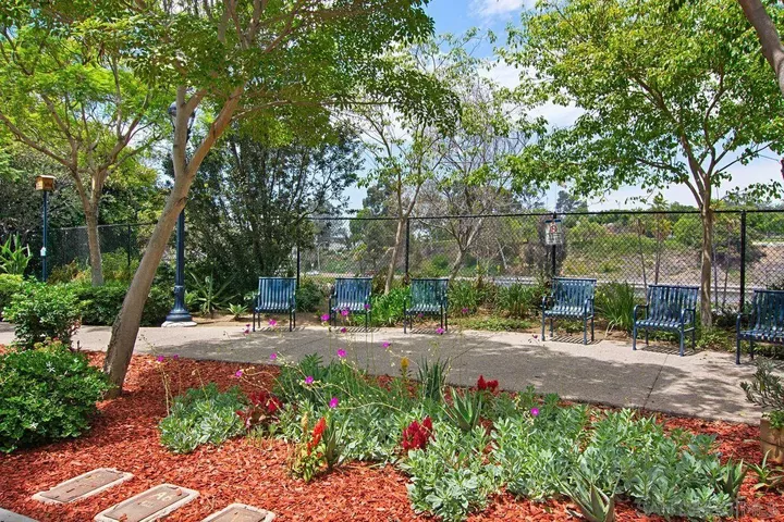 Property Photo: 889 Date St 205 CA 92101