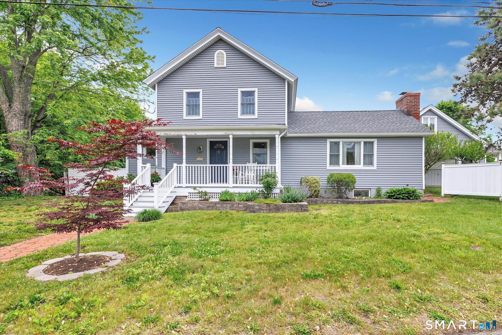 Property Photo:  1596 Elm Street  CT 06615 