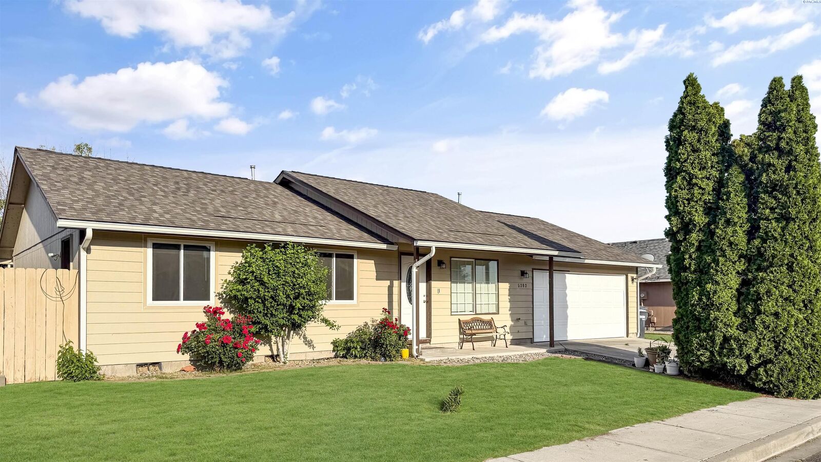 Property Photo:  5303 Montague Ln  WA 99301 