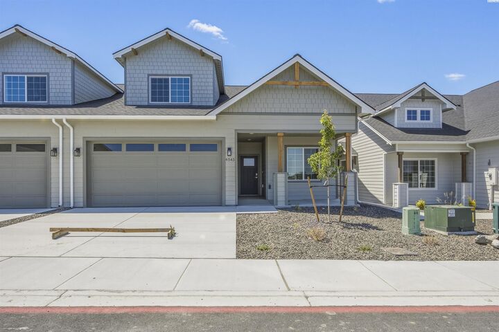 Property Photo: 4545 Grove Court WA 99353