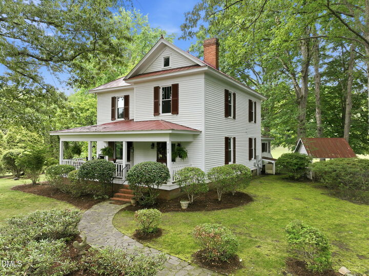 Property Photo:  2102 Bahama Road  NC 27503 