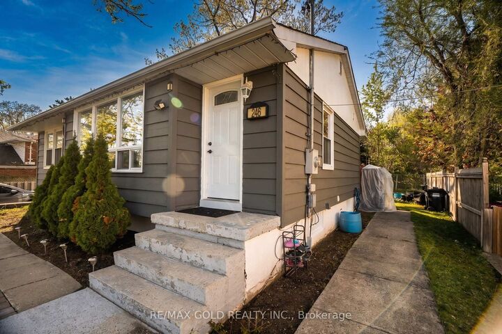246 Edgehill Drive — photo 1