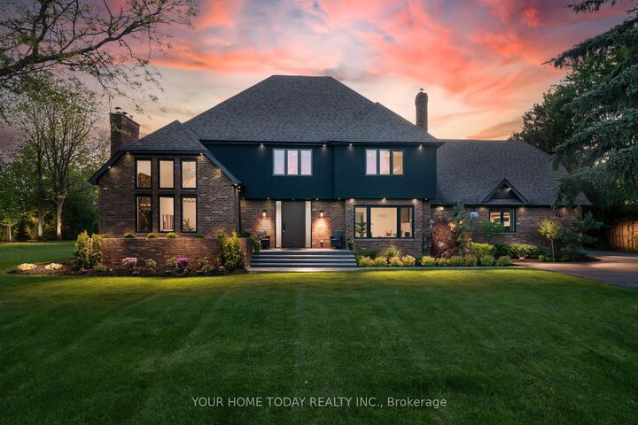 27 Chantelay Crescent — photo 1