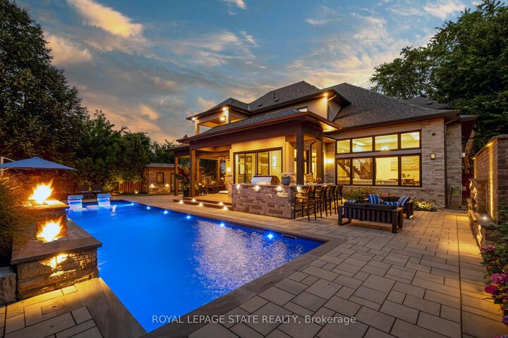 Property Photo: 100 Seneca Drive ON L9G 3B8
