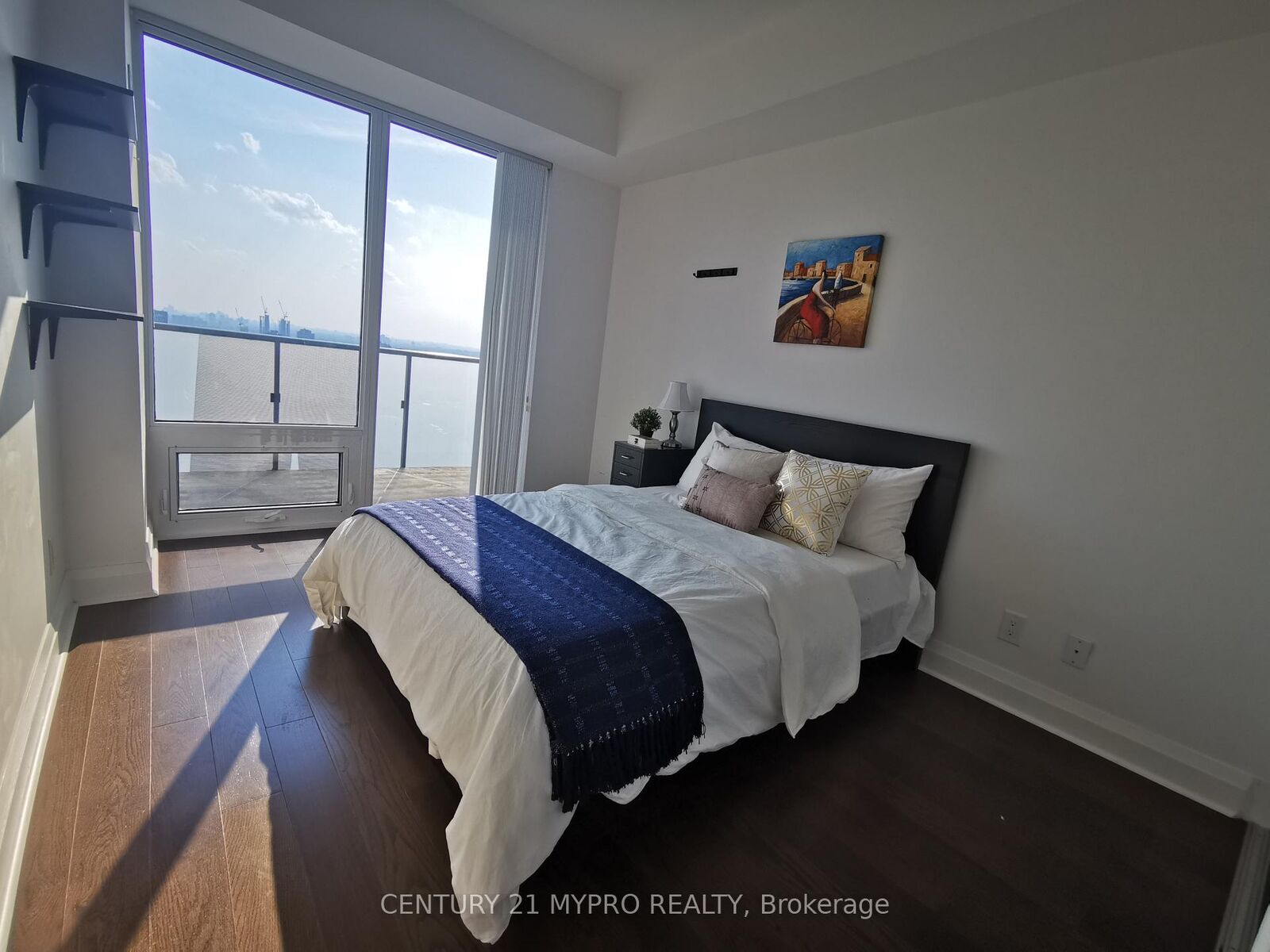 Property Photo:  65 St Mary Street 2405  ON M5S 0A6 