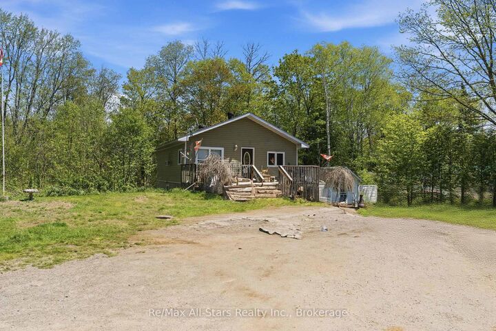 Property Photo: 2170 Buckslide Road ON K0M 2J0