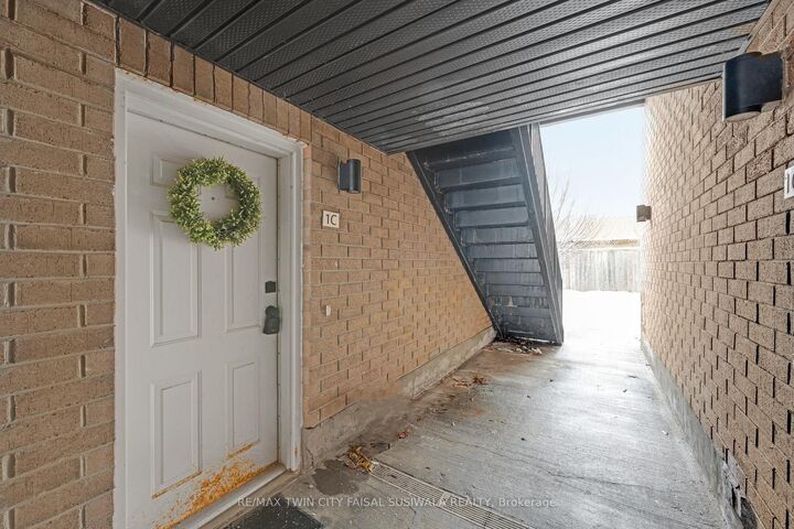 Property Photo: 185 Windale Crescent 1C ON N2E 0G3