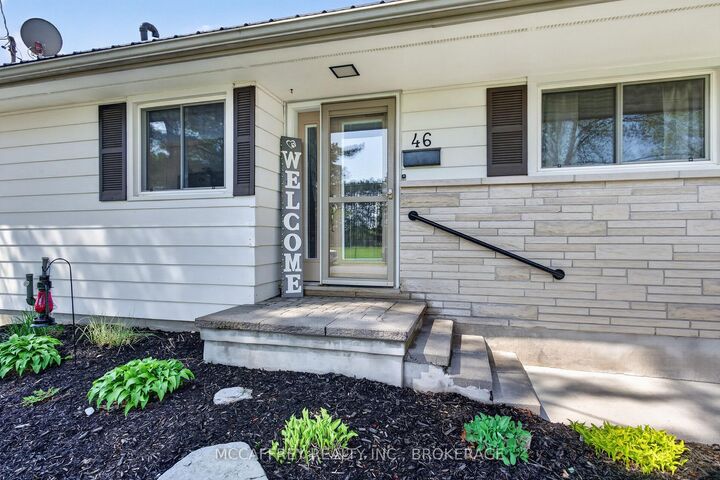 Property Photo: 46 College Street ON K0K 3J0