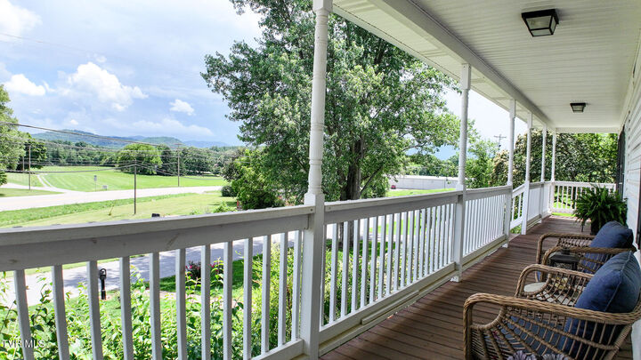 Property Photo: 16 Sanford Circle TN 37743