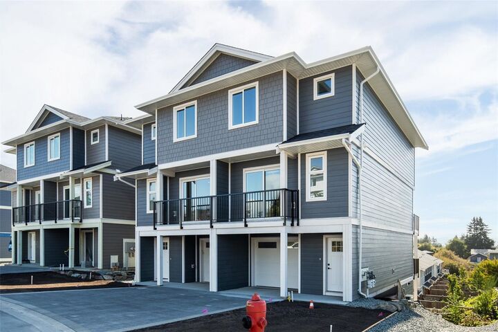 Property Photo: 2030 Stone Hearth Lane #B BC V9Z 1L3