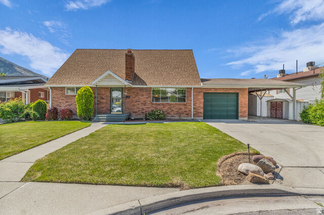 Property Photo:  1034 E 500 N  UT 84606 