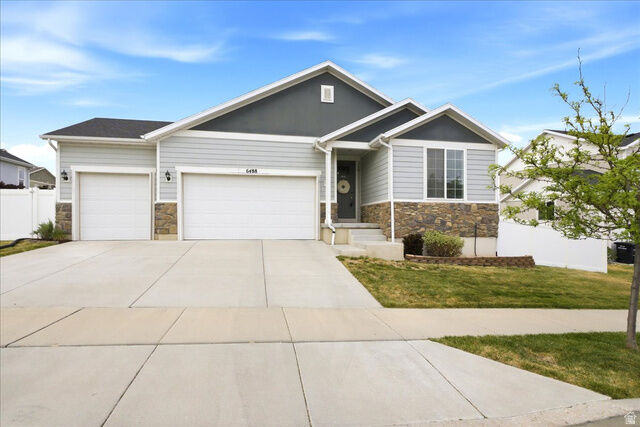 Property Photo: 6488 W Haven Maple Dr UT 84081