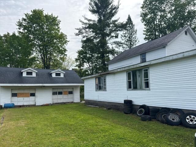 Property Photo: 394 Saybrook Road PA 16365