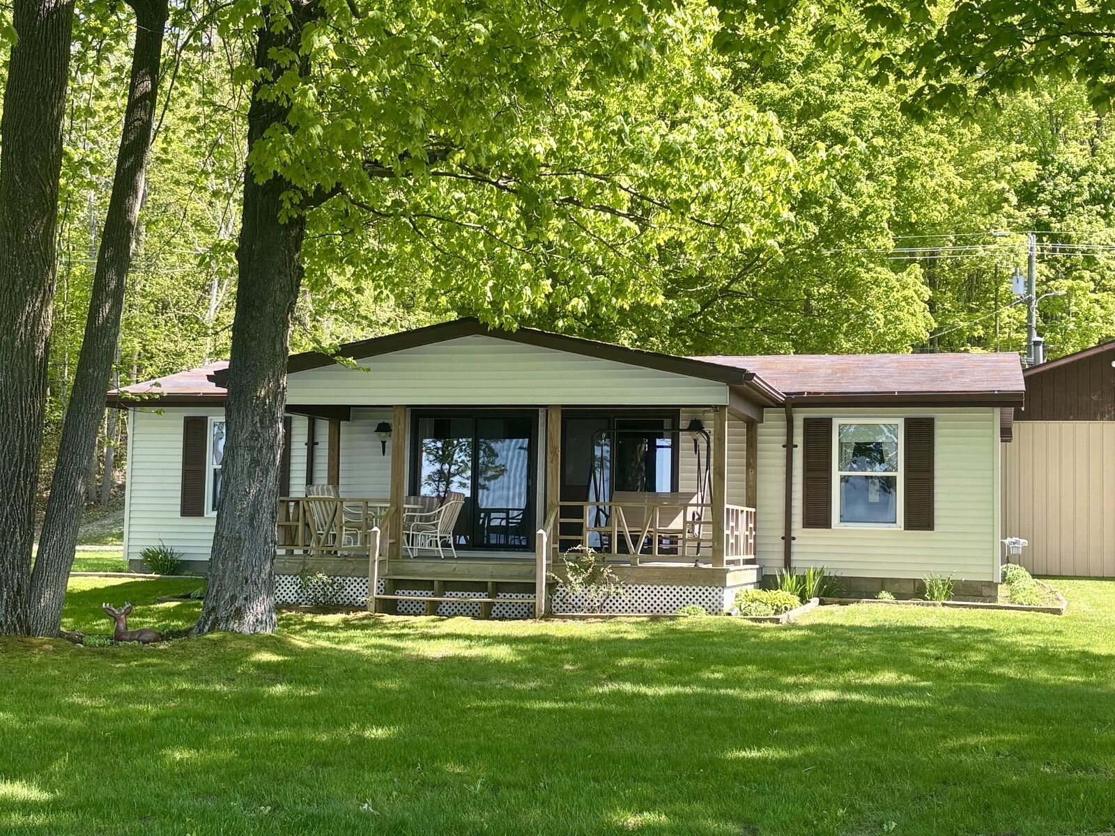 Property Photo: 21889 Bluffs Highway MI 49765