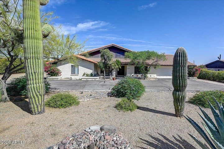 Property Photo:  9033 E Lazywood Place  AZ 85377 