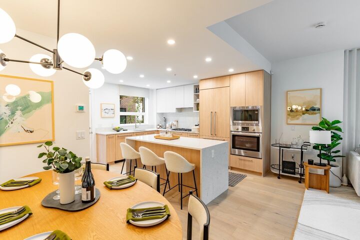 Property Photo: 2050 Glenaire Drive 137 BC V7P 1Y3
