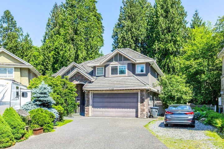 9766 160A Street — photo 1
