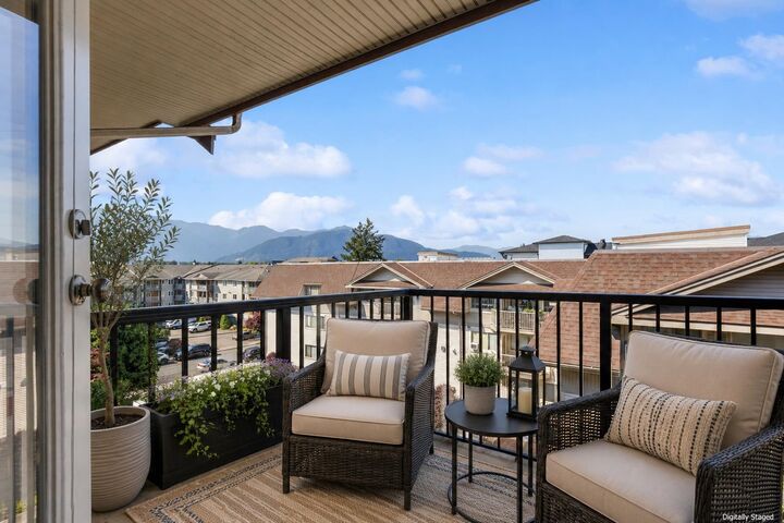 Property Photo: 45615 Brett Avenue 407 BC V2P 1P1