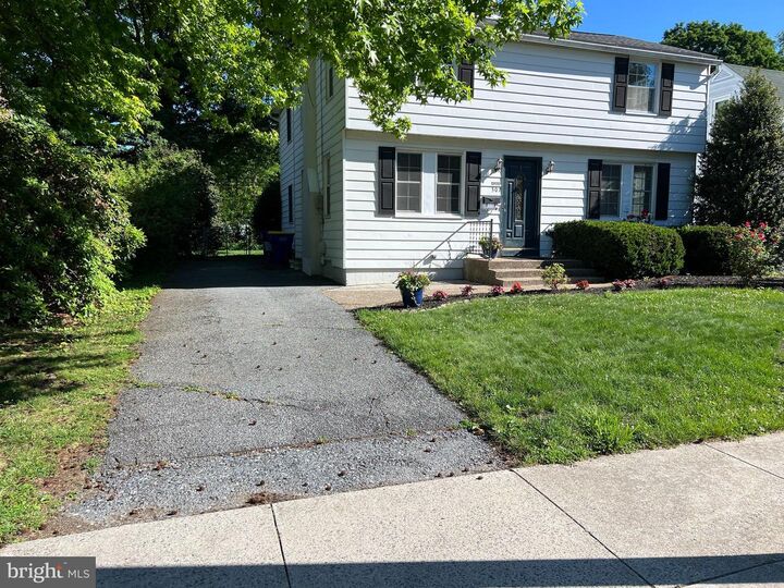 Property Photo: 307 E Marble Street PA 17055