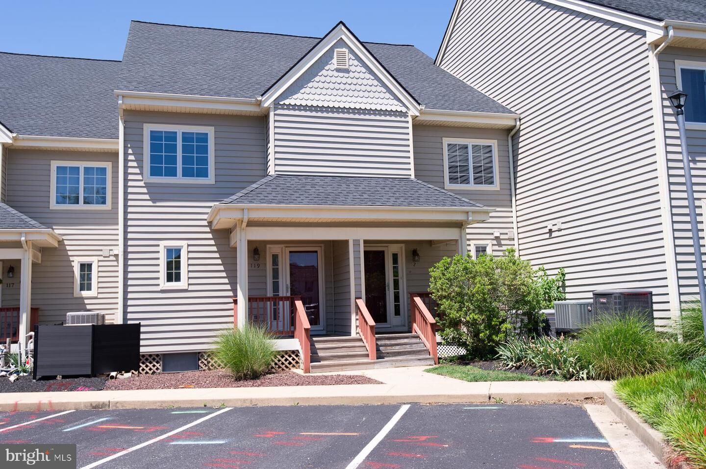 Property Photo: 101 Main Street 121 MD 21664