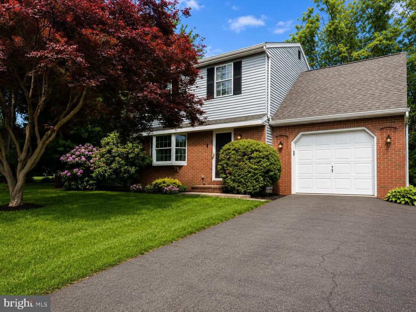 Property Photo: 25 Turnbridge Drive PA 17603