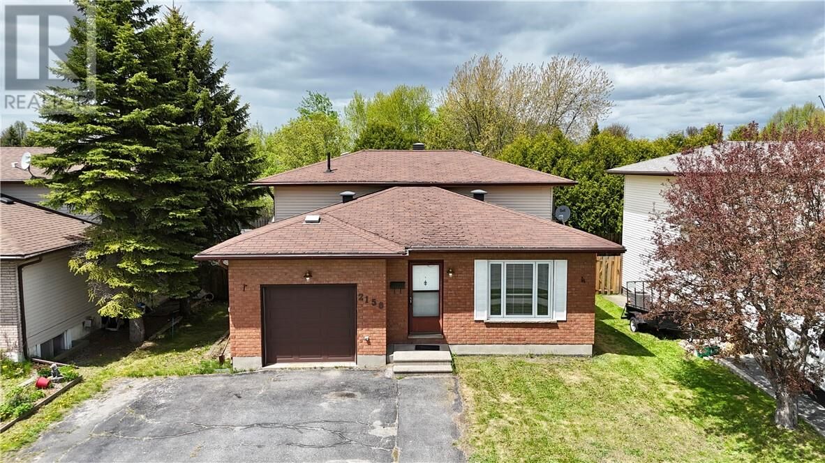 Property Photo:  2156 Kenwood  ON P3B 3X9 