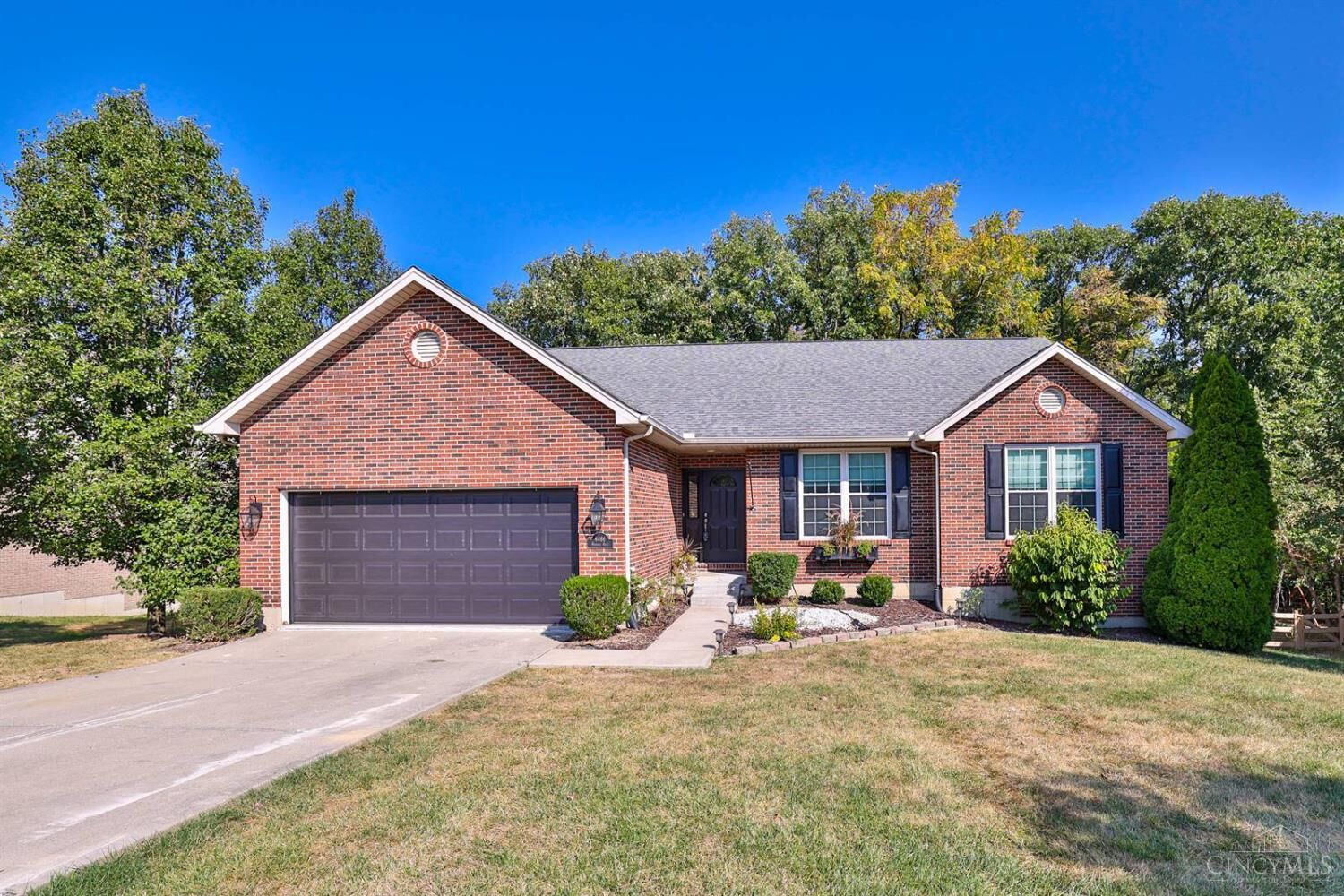 Property Photo:  6466 Winding Oaks Drive  OH 45044 