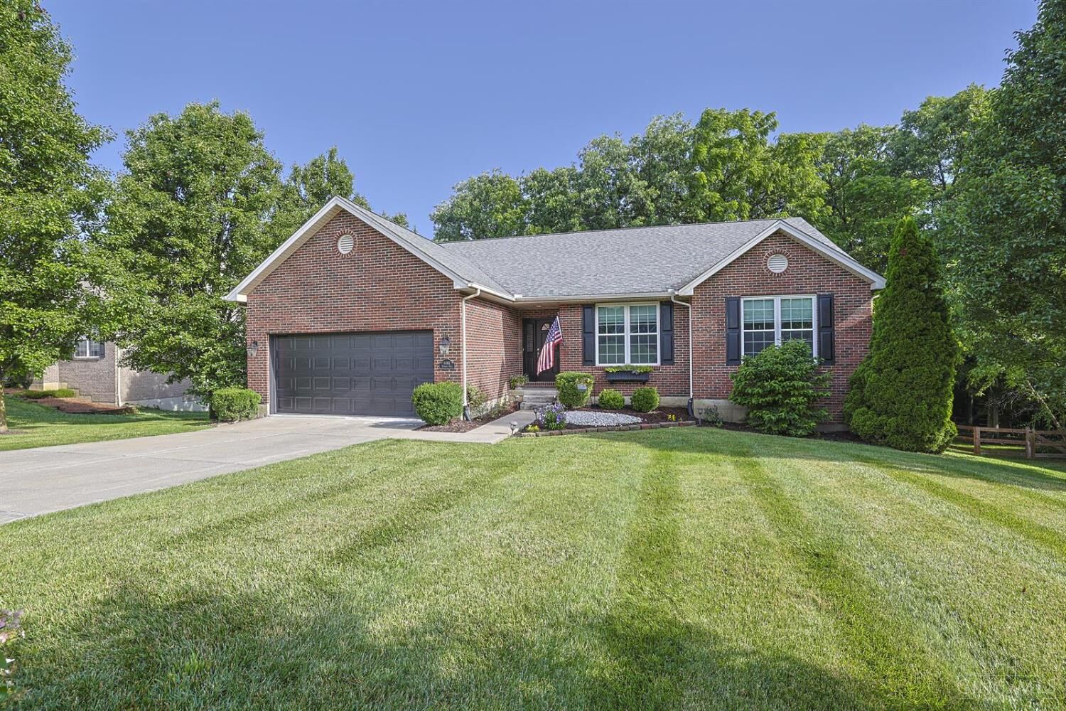 Property Photo:  6466 Winding Oaks Drive  OH 45044 