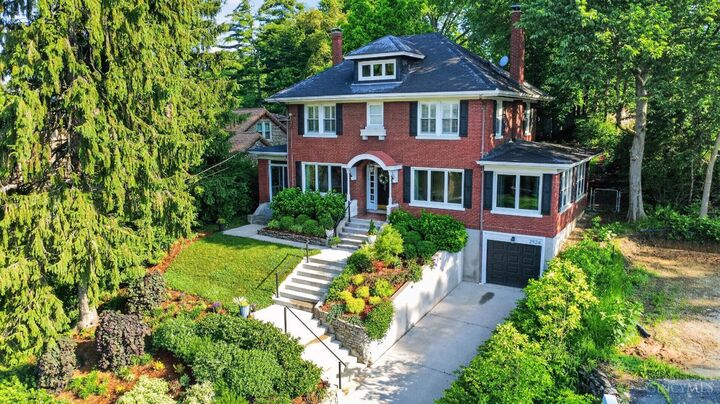 Property Photo: 2924 Erie Avenue OH 45208