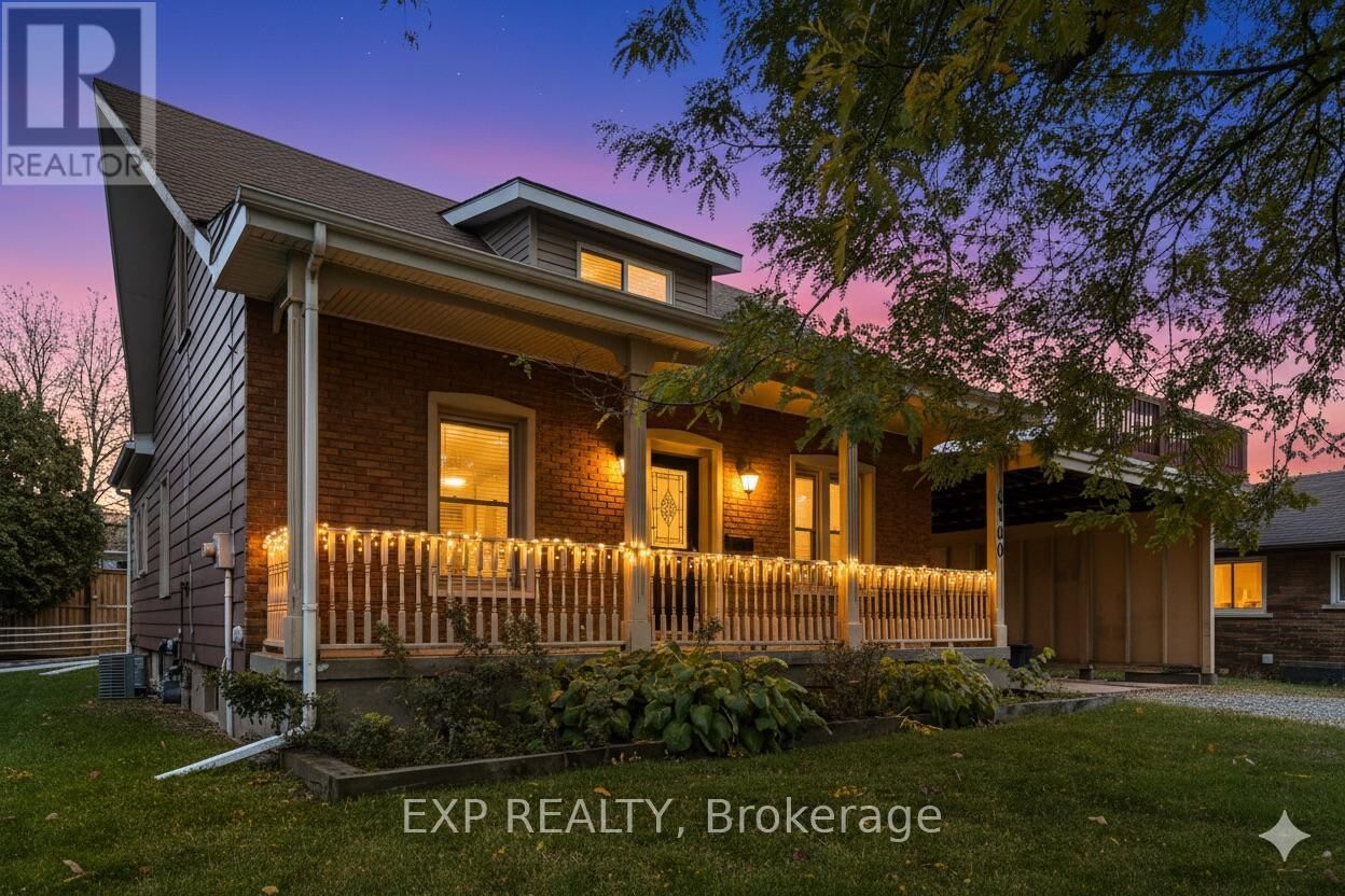 Property Photo: 4160 Dorchester Road ON L2E 6N2