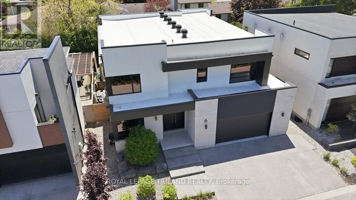 Property Photo:  1452 Byron Baseline Road 6  ON N6K 2V6 