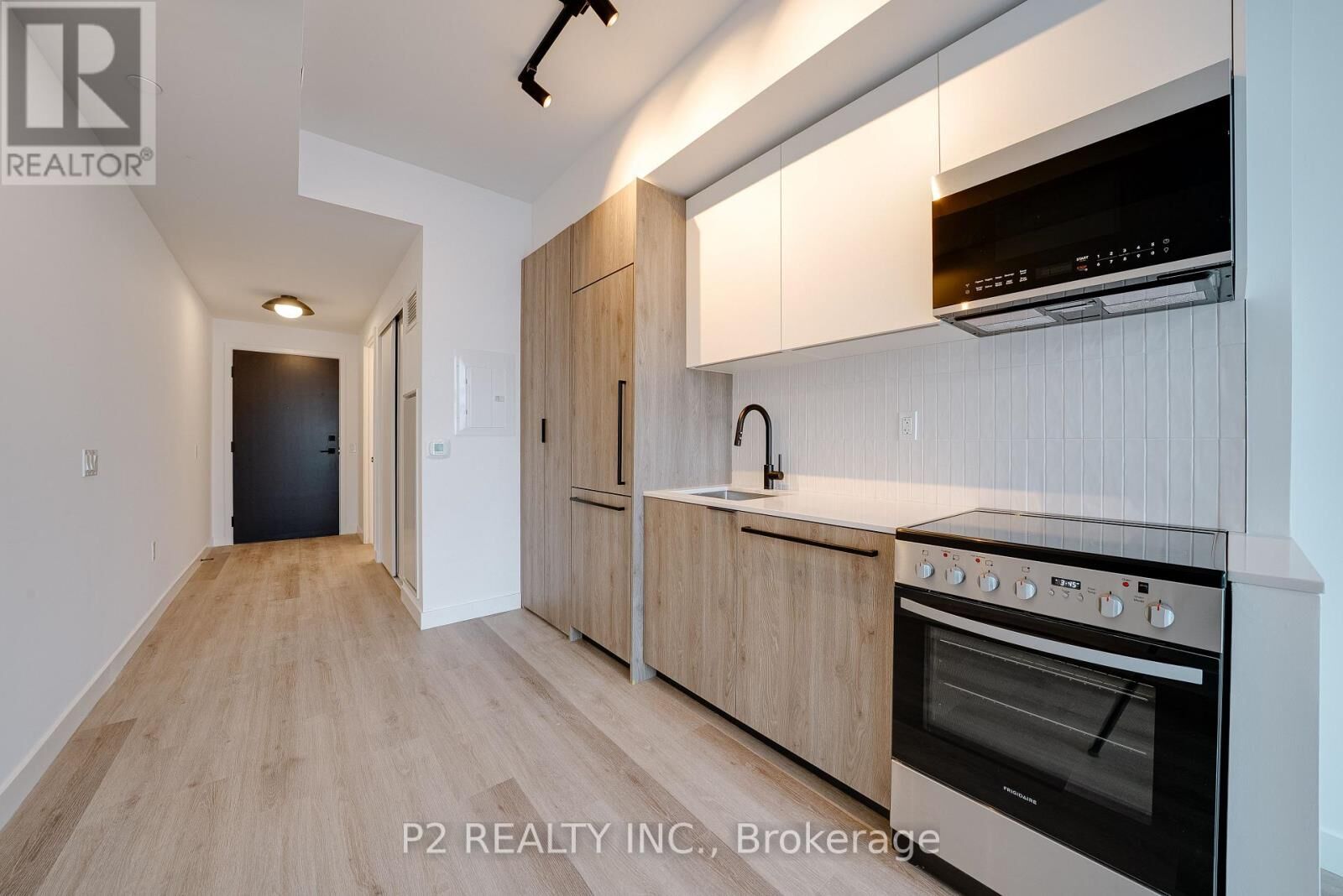 Property Photo: 1635 Military Trail 217 ON M1C 1B2