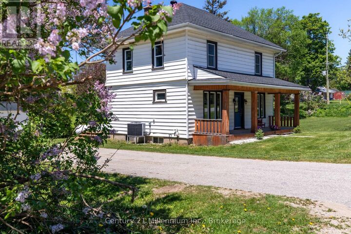 Property Photo: 680193 Chatsworth Road 24 ON N0H 1R0