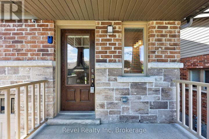 Property Photo: 1038 Cook Drive ON L4R 0E4