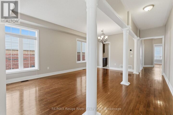 Property Photo:  138 Kersey Crescent  ON L1J 4Z2 