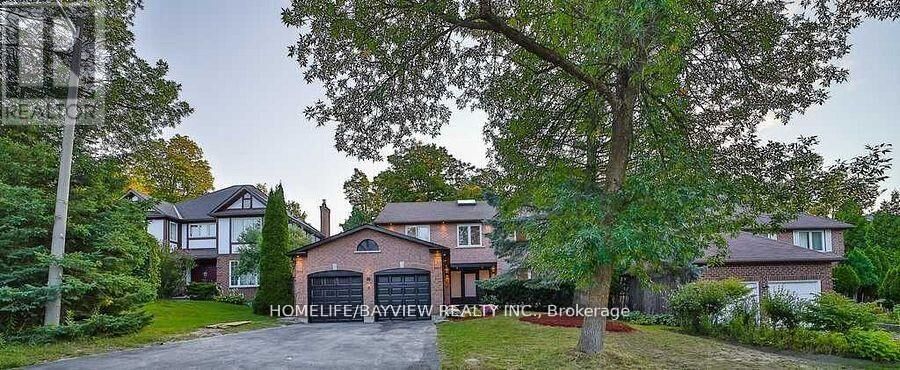 Property Photo: 6 McClenny Drive ON L4G 5P9