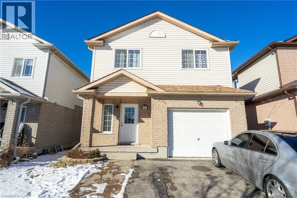 Property Photo: 42 Indigo Street ON N2E 4E6