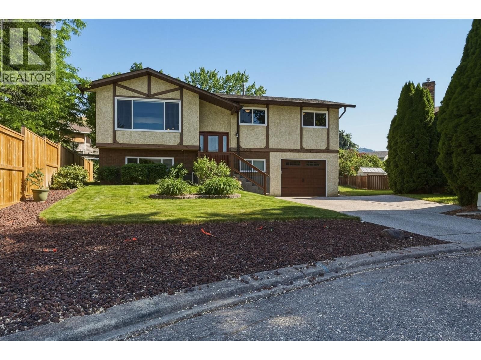 Property Photo:  5524 South Vernon Place  BC V1T 8N5 