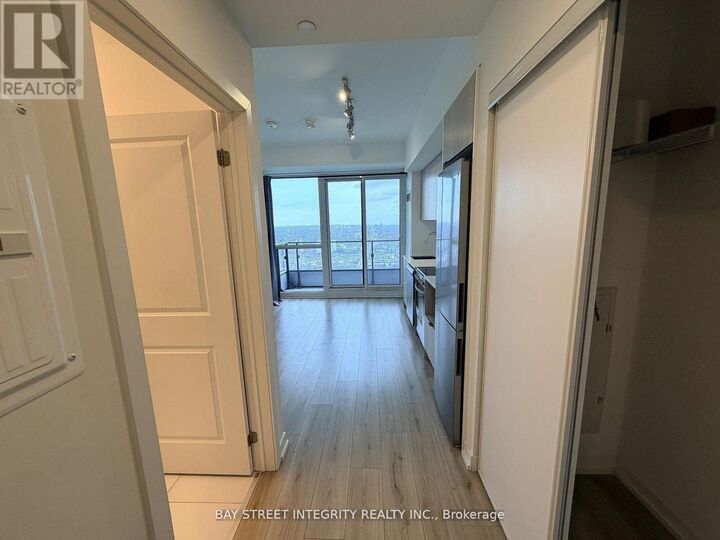 Property Photo:  395 Bloor Street East 4808  ON M4W 0B4 