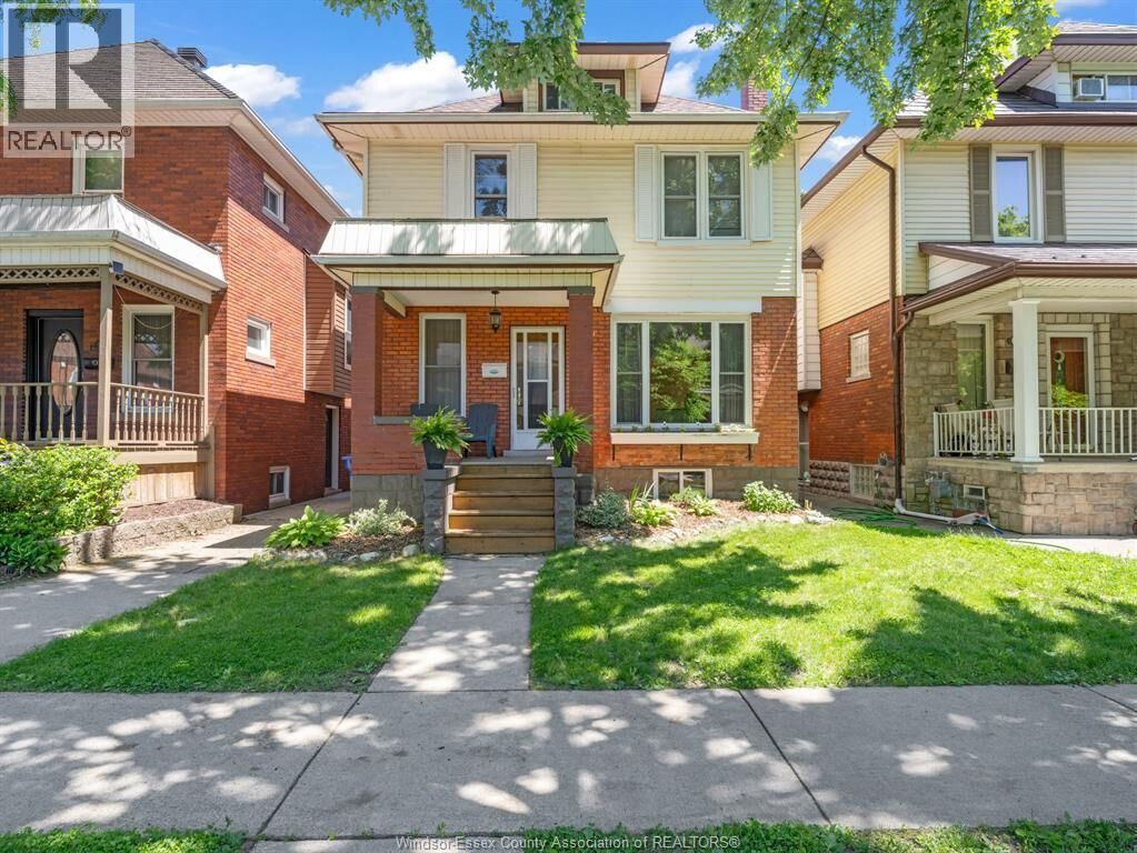 Property Photo:  908 Windermere Road  ON N8Y 3E4 