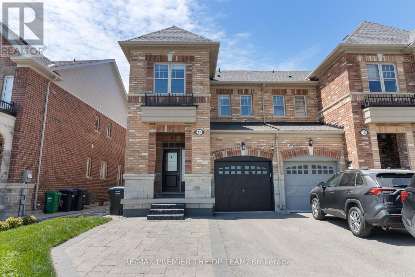 Property Photo:  17 True Blue Crescent  ON L7E 4K6 