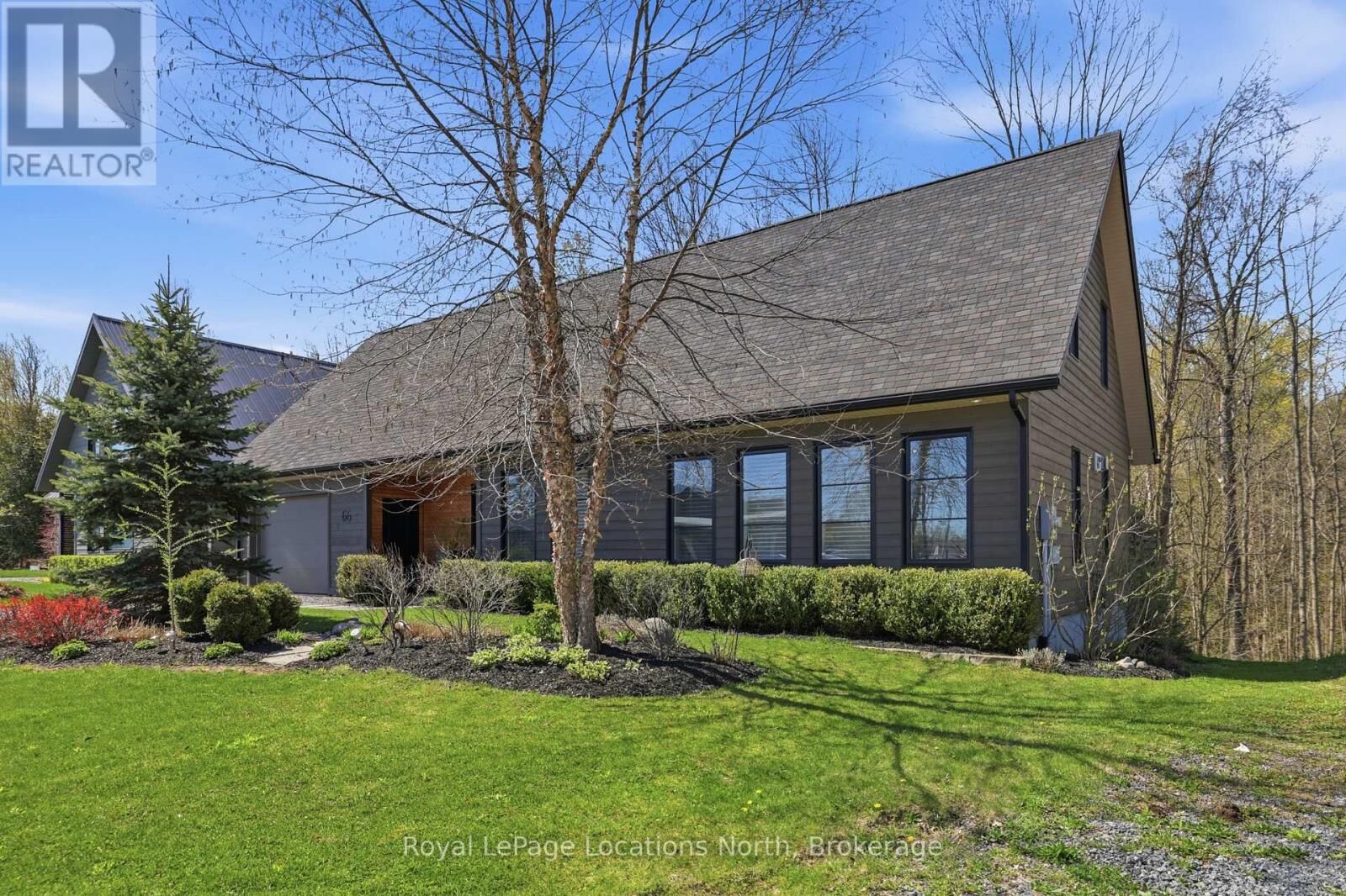 Property Photo:  66 Gordon Crescent  ON N4L 1C7 