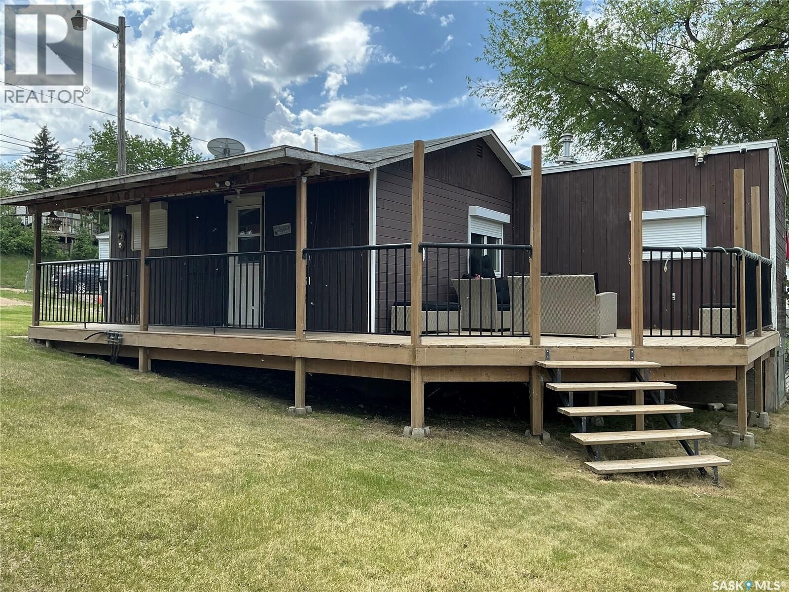 Property Photo: 9102 Hunts Cove Crescent SK S0M 0L0