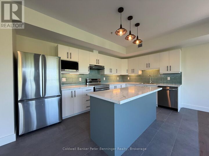 Property Photo:  604 South Queen Street South 401  ON N0G 2N0 