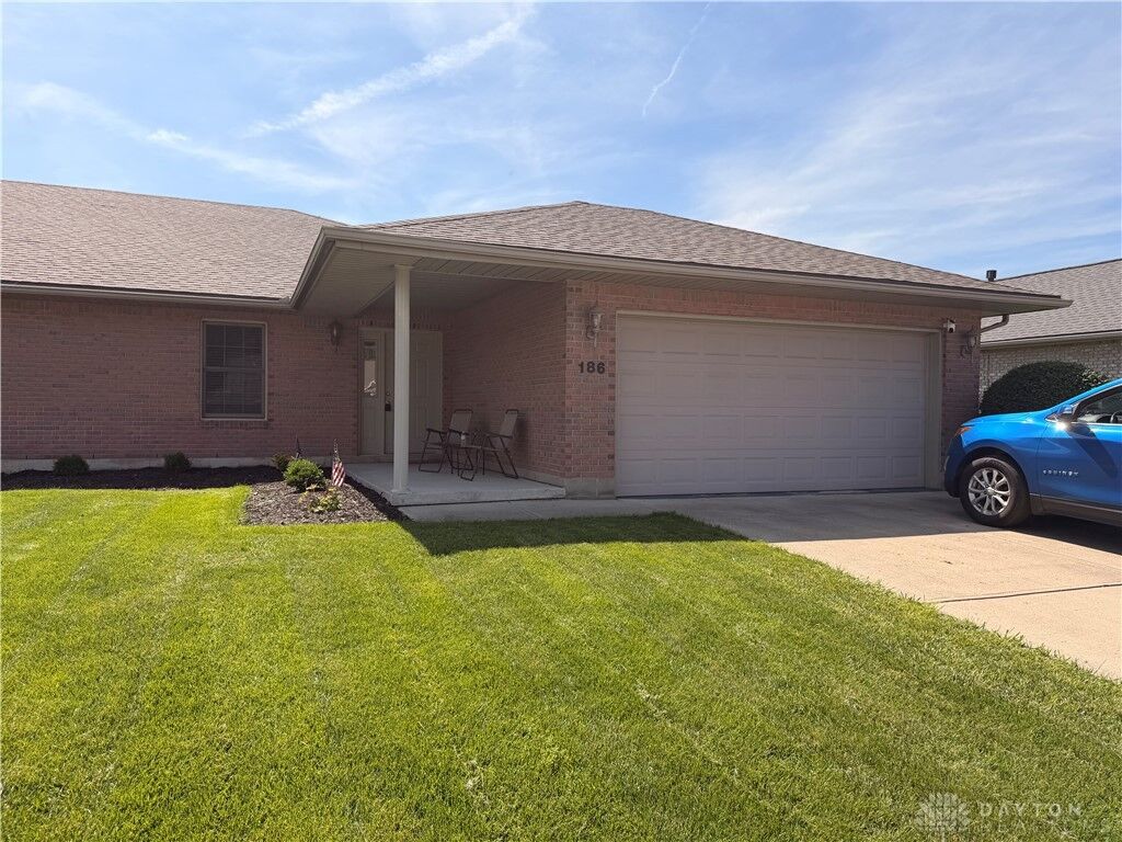Property Photo:  186 Marrett Farm Rd.  OH 45322 